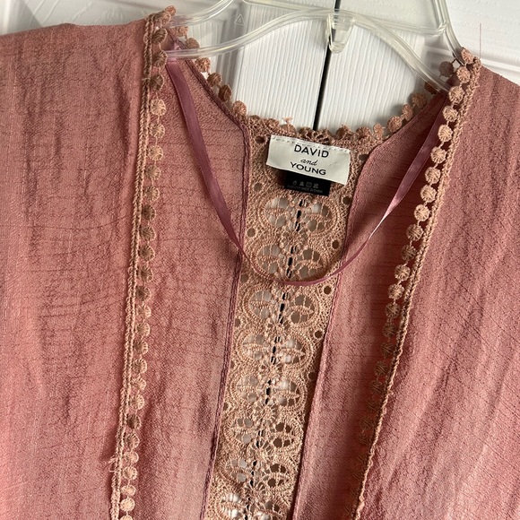 David & Young Kimono - Picture 6 of 7